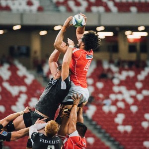 开云体育-绿茵战神跨界横扫！莱万多夫斯基率队爆冷击沉洛杉矶快船，足球巨星莱万跨界制霸！率队爆冷击败NBA劲旅快船